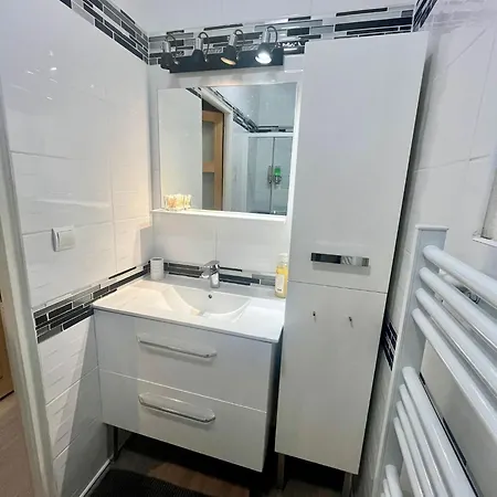 65 M2 200 M Gare T-g-v Et Fac 400 M Centre-ville Grand Parking 250 Places Gratuit Face Au Διαμέρισμα Arras